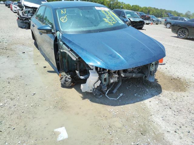 Image 9 of 2018 VOLKSWAGEN PASSAT salvage vehicle - Lot #51190092 at Copart