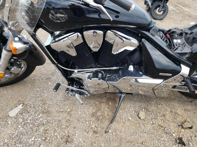 2010 HONDA VT1300 CR - JH2SC6607AK001833