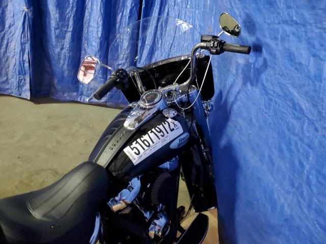 2021 HARLEY-DAVIDSON FLHC 1HD1YAJ10MB036399