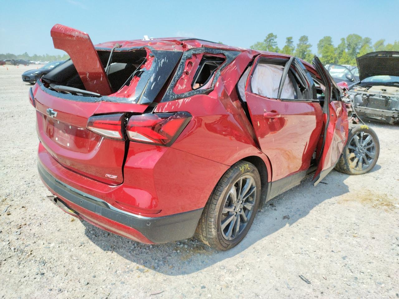 2022 Chevrolet Equinox - Image 4