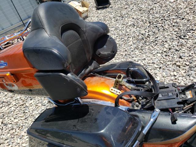2019 HARLEY-DAVIDSON FLHTKSE 1HD1TEH14KB952379