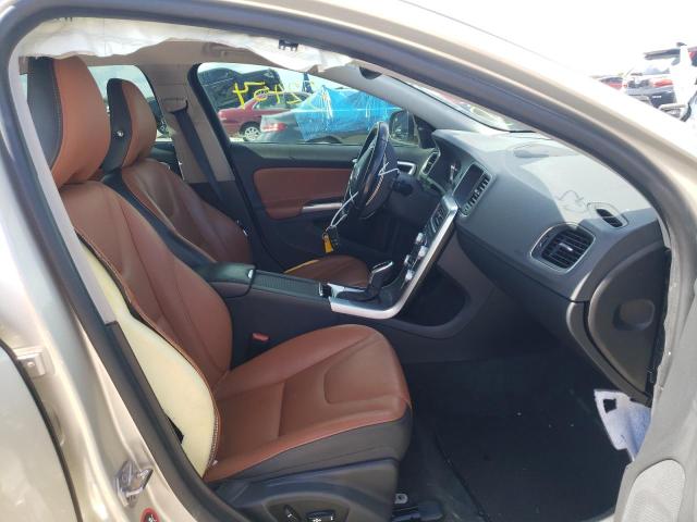 VOLVO S60 2017 TAN Photo 5