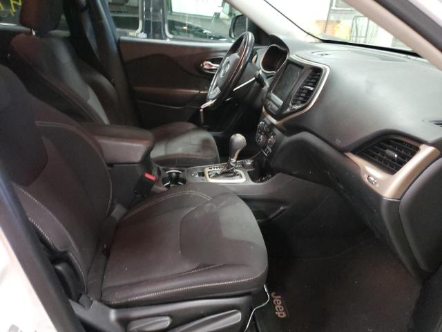 1C4PJMCS3GW123072 Jeep Cherokee Latitude