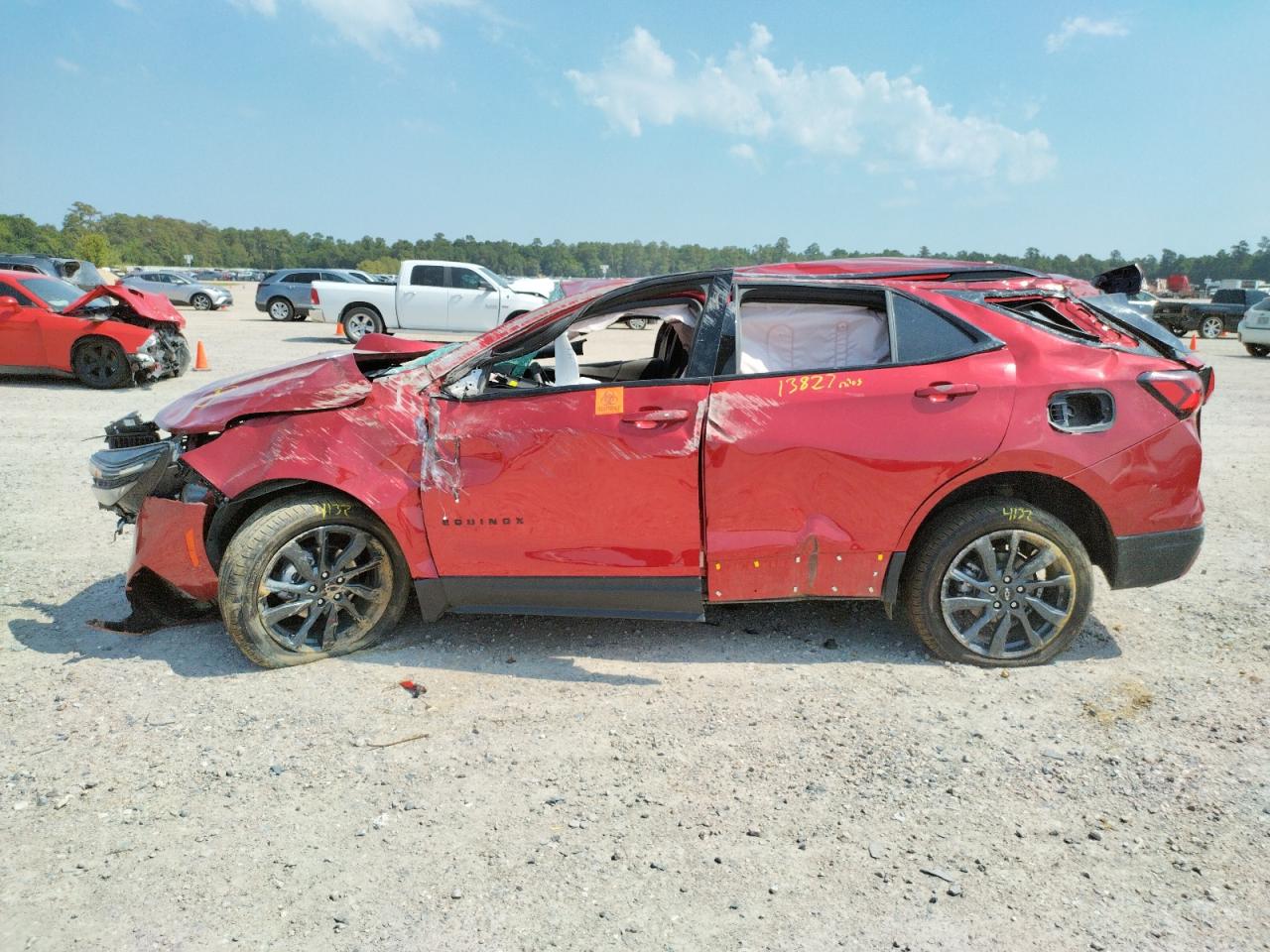 2022 Chevrolet Equinox - Image 9