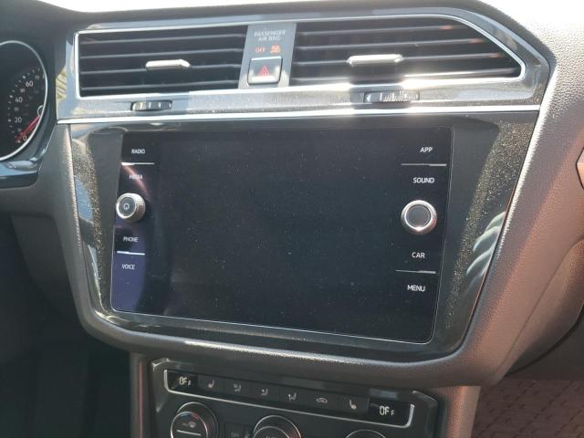 Auction sale of the 2018 VOLKSWAGEN TIGUAN , vin: 3VV2B7AX0JM215577, lot number: 51518002