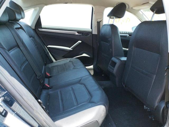 Image 6 of 2018 VOLKSWAGEN PASSAT salvage vehicle - Lot #51190092 at Copart