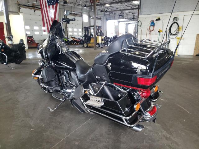 2010 HARLEY-DAVIDSON FLHTCU 1HD1FC416AB664816
