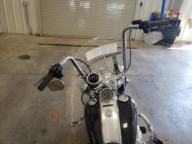 2008 HARLEY-DAVIDSON FLHRC 1HD1FR4188Y675374