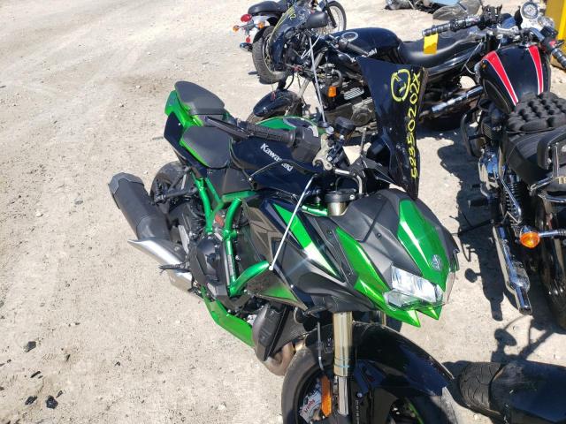 2021 KAWASAKI ZR1000 L JKAZRCL18MA000017