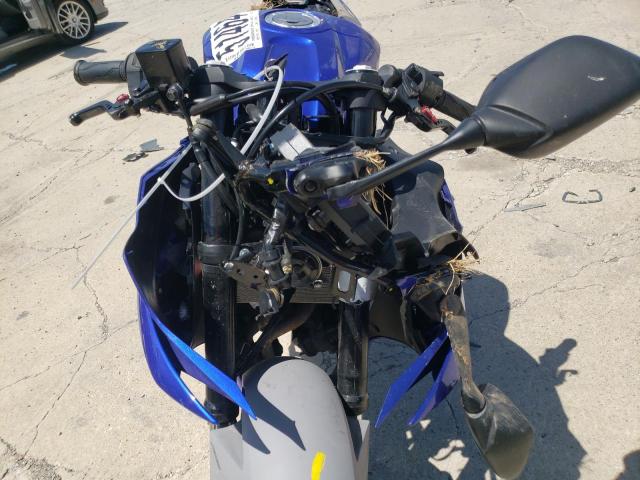 2021 YAMAHA YZFR3 A MH3RH18Y2MK005597