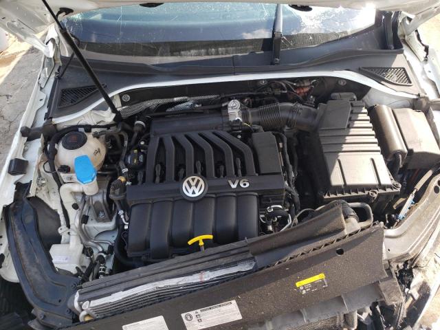 2018 VOLKSWAGEN PASSAT GT 1VWJM7A35JC027296