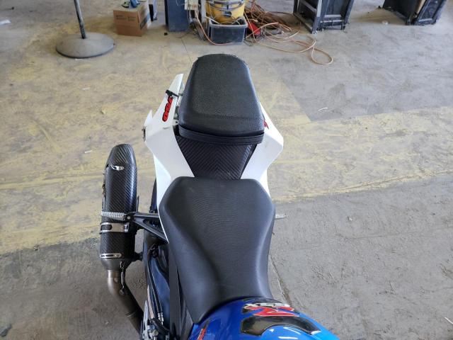 2011 SUZUKI GSX750 JS1GR7MA6B2101593