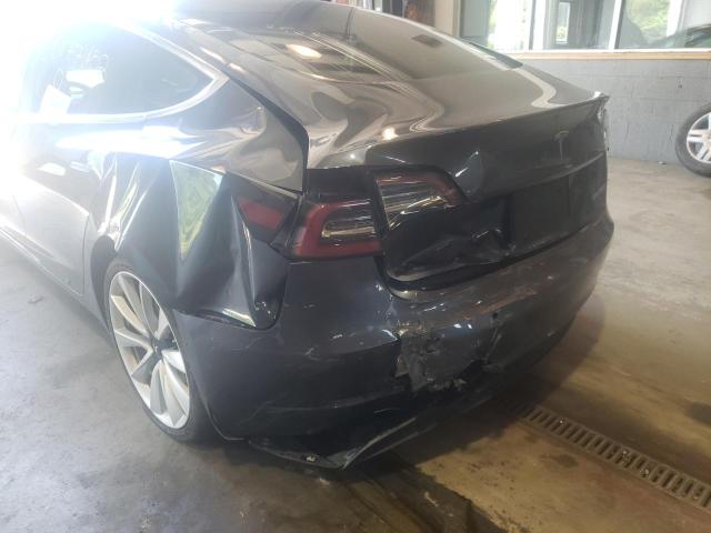2019 TESLA 3 5YJ3E1EB4KF423151