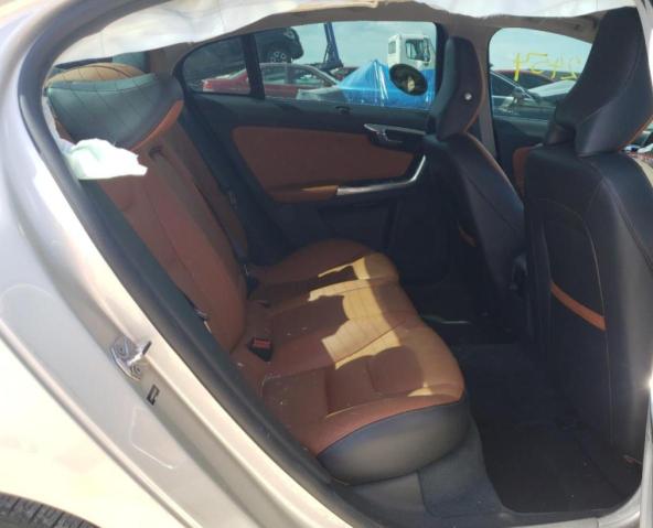 VOLVO S60 2017 TAN Photo 6