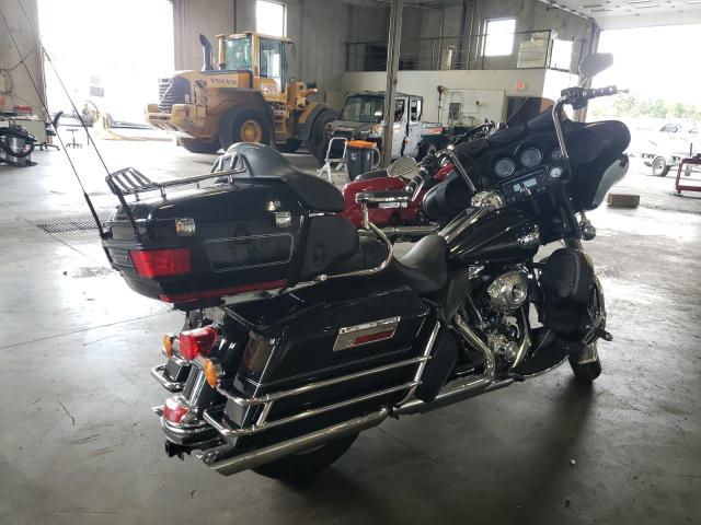2010 HARLEY-DAVIDSON FLHTCU 1HD1FC416AB664816