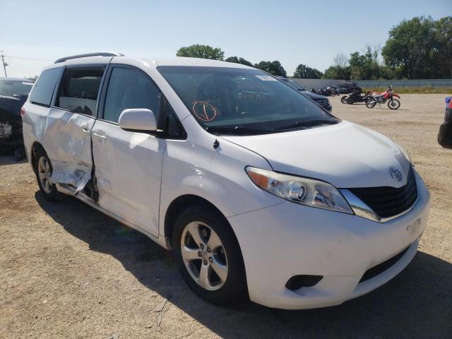 Salvage cars for sale from Copart Milwaukee, WI: 2014 Toyota Sienna LE