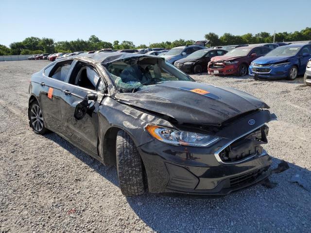 Salvage cars for sale from Copart Wichita, KS: 2020 Ford Fusion SE