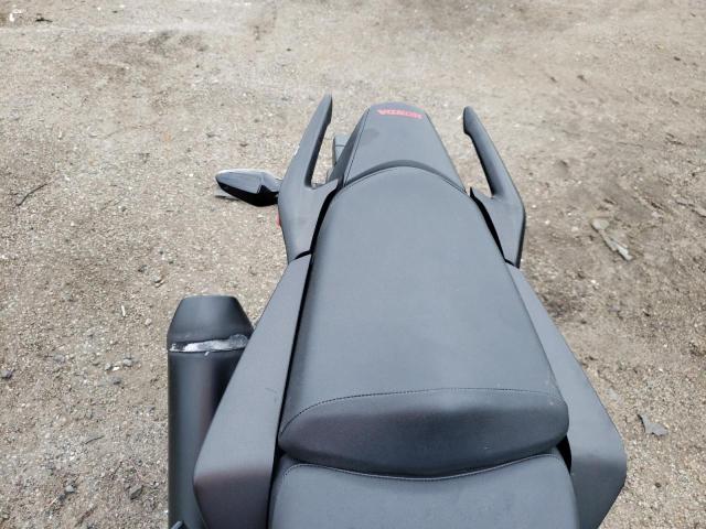 2021 HONDA CBR300 R MLHNC510XM5700378