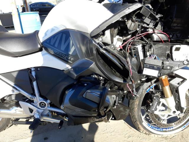 2021 BMW R 1250 RT WB10L0309M6E57007