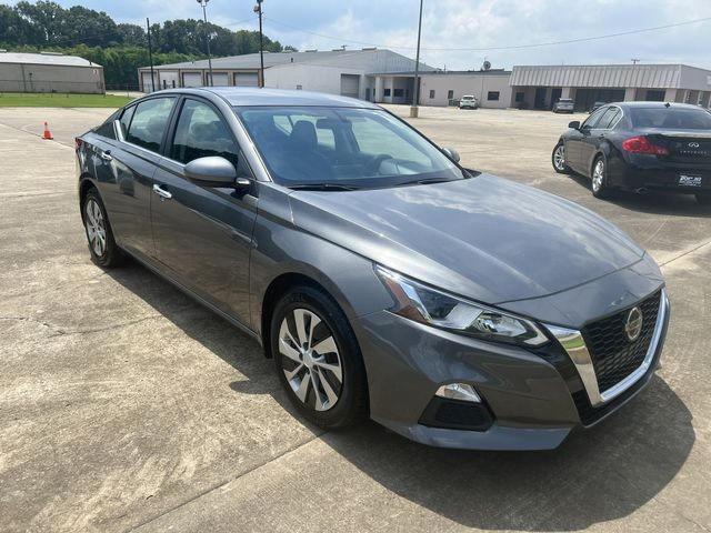  NISSAN ALTIMA 2019 silve