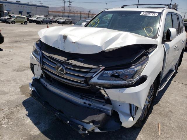2017 LEXUS LX 570 JTJHY7AX4H4243943