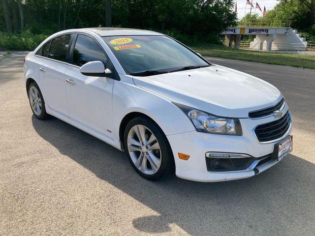Седани CHEVROLET CRUZE 2015 Білий