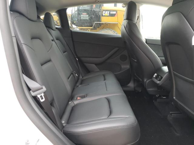 7SAYGDEE6NF338251 Tesla Model Y