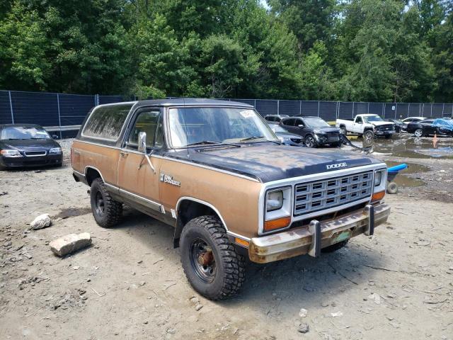 1B4GW12W3FS614006 DODGE RAM Photo 1