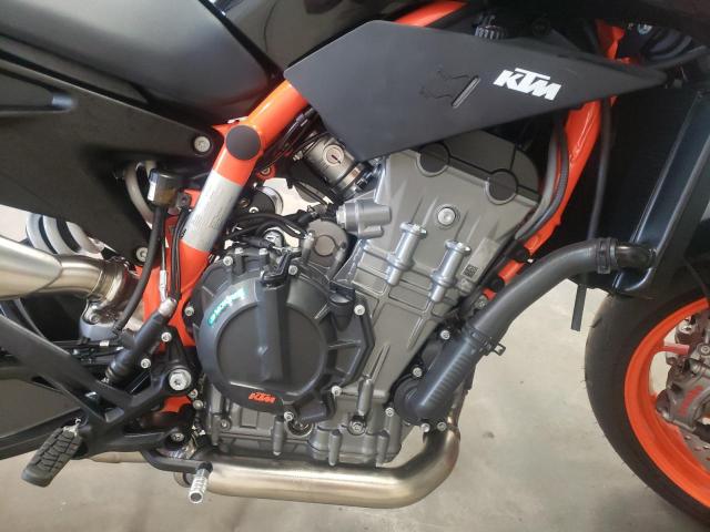 2022 KTM 890 DUKE R VBKTU9407NM830389