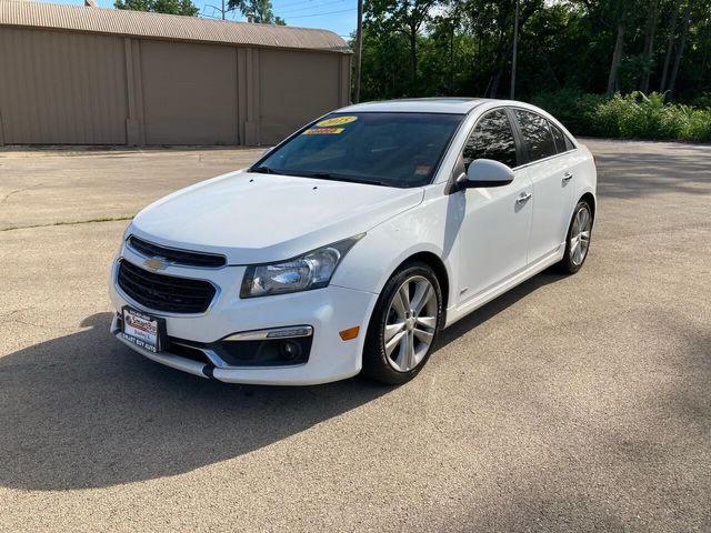 Седани CHEVROLET CRUZE 2015 Білий