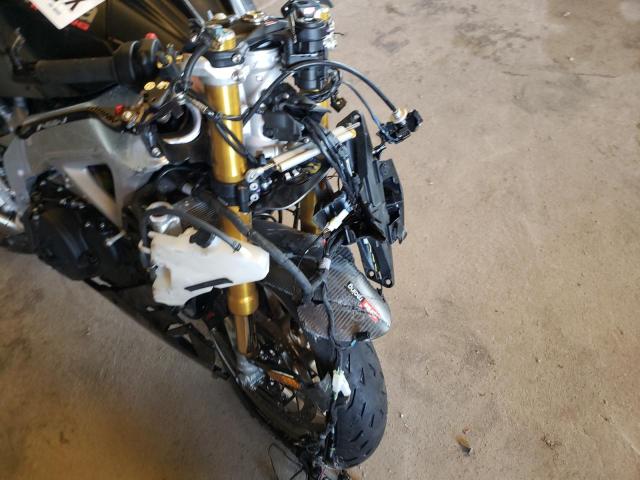 2019 APRILIA RSV ZD4KEUA0XKS000003