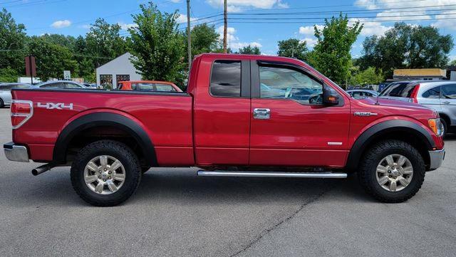 Пікапи FORD F-150 2012 Червоний