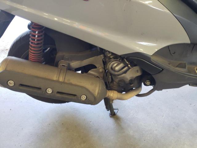 2019 VESPA MOPED ZAPTA10WXK5000175