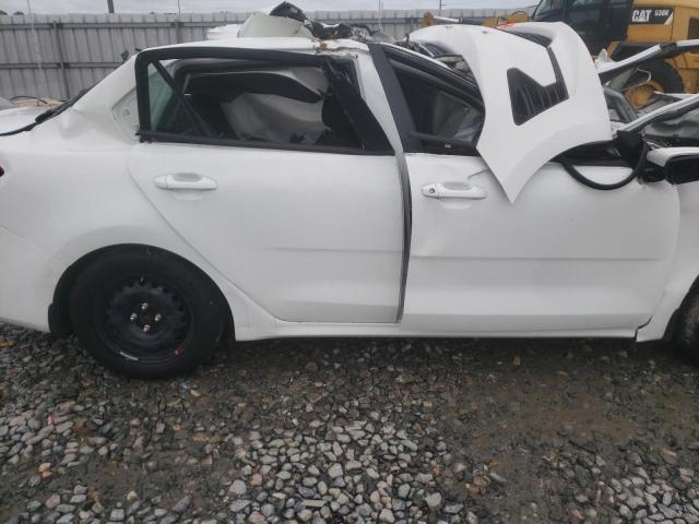 3KPA24AD7ME373279 KIA Rio