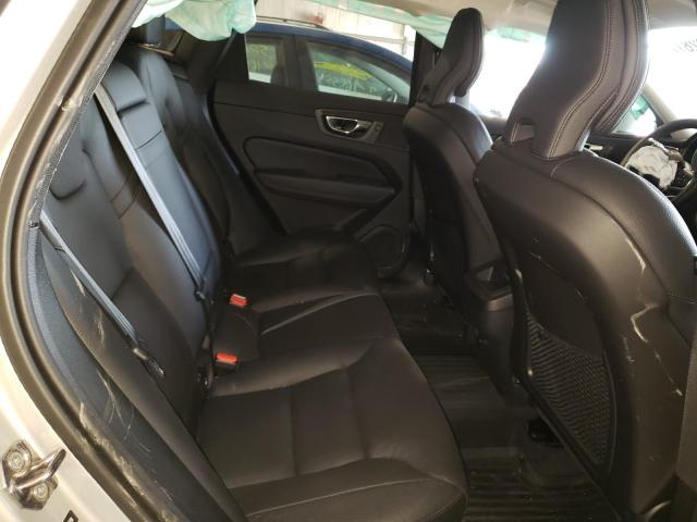 2022 VOLVO XC60 B5 MO YV4L12RK6N1926508