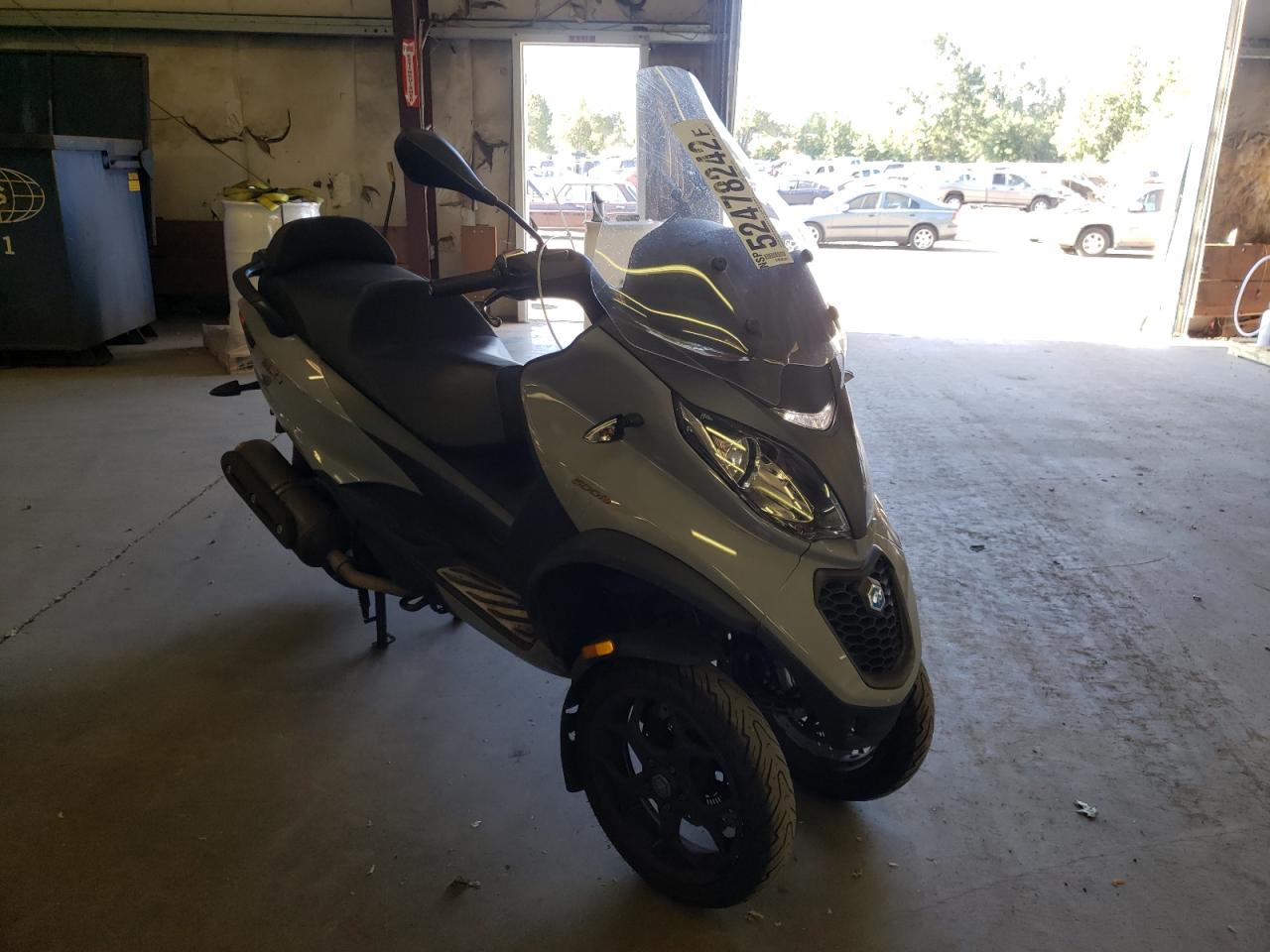 ZAPTA10WXK5000175 VESPA MOPED 2019