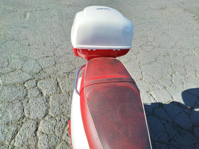 2011 VESPA LX 150IE ZAPM688F8B5400416