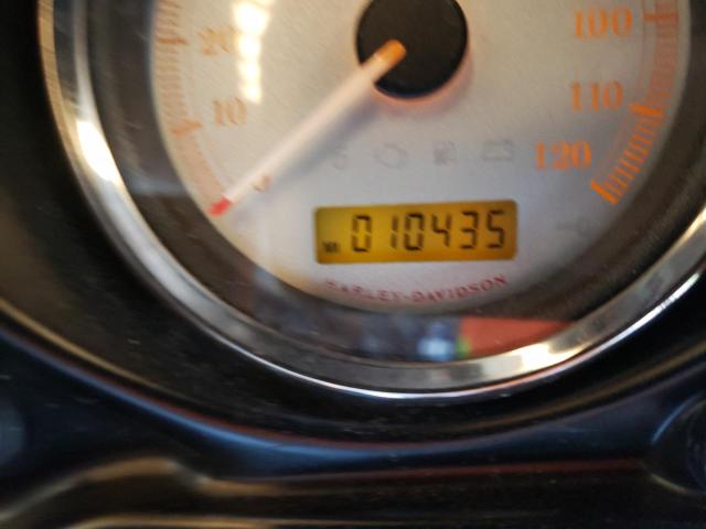 2010 HARLEY-DAVIDSON FLHX 1HD1KB416AB606677