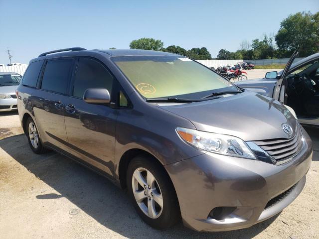 2015 Toyota Sienna LE for sale in Milwaukee, WI