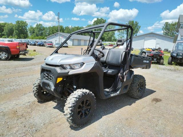2020 CAN-AM DEFENDER H 3JBUGAX47LK000282