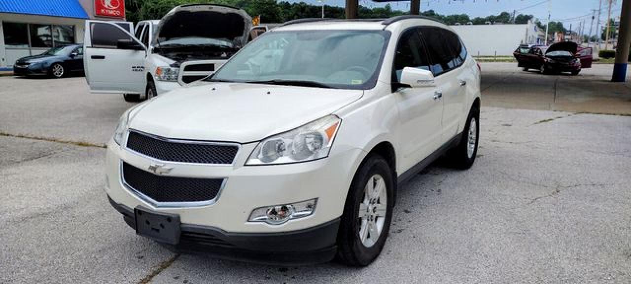 1GNKRJED9CJ406817 2012 Chevrolet Traverse Lt