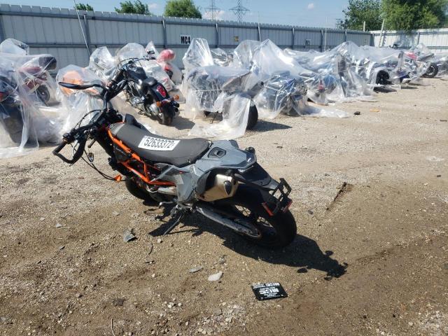 2022 KTM 690 SMC R VBKLSV405NM725106
