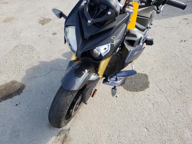 2015 BMW S 1000 R WB10D1204FZ199465