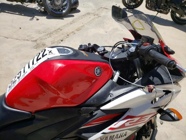 2015 YAMAHA YZFR3 MH3RH06Y3FK001395