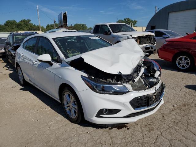 Salvage cars for sale from Copart Wichita, KS: 2018 Chevrolet Cruze LT