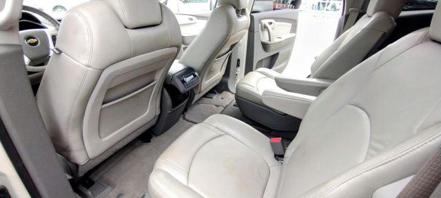 Паркетники CHEVROLET TRAVERSE 2012 Білий