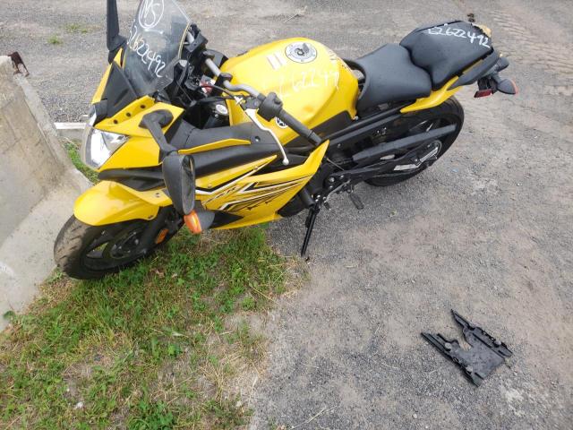 2009 YAMAHA FZ6 R JYARJ18N39A000734