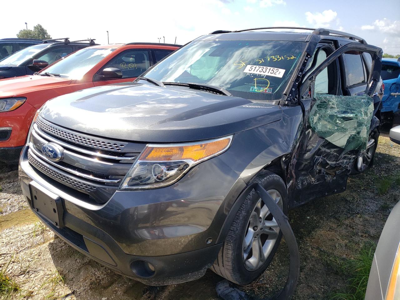 2015 Ford Explorer - Image 2