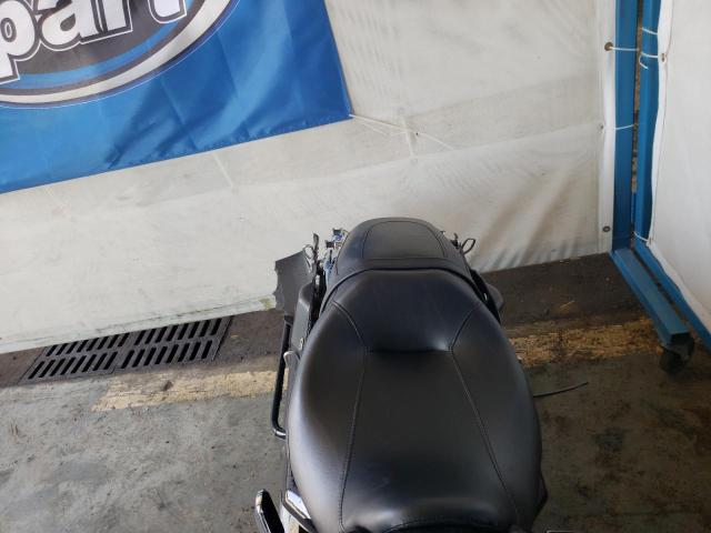 2020 HARLEY-DAVIDSON FLHX 1HD1KBC15LB674599
