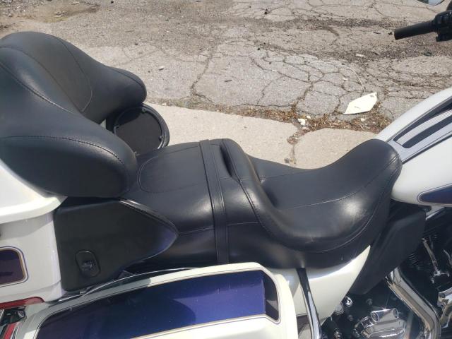 2010 HARLEY-DAVIDSON FLHTCU 1HD1FC419AB668133